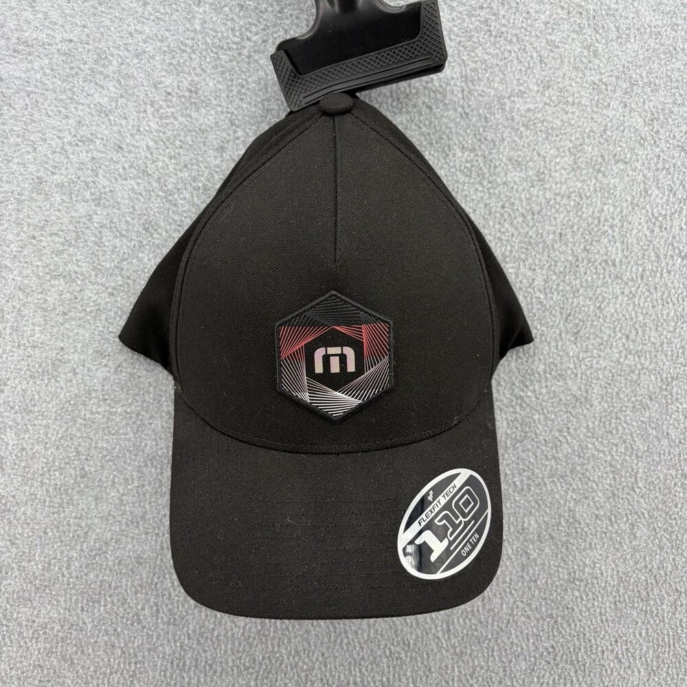 TravisMathew Eternal Optimist 110 Flexfit Tech Cap Hat Black New Without Tags
